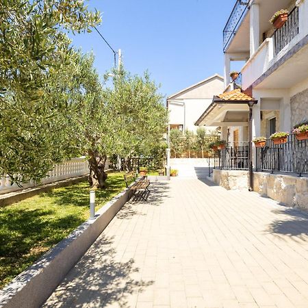 Apartment Iva Vrana  Luaran gambar