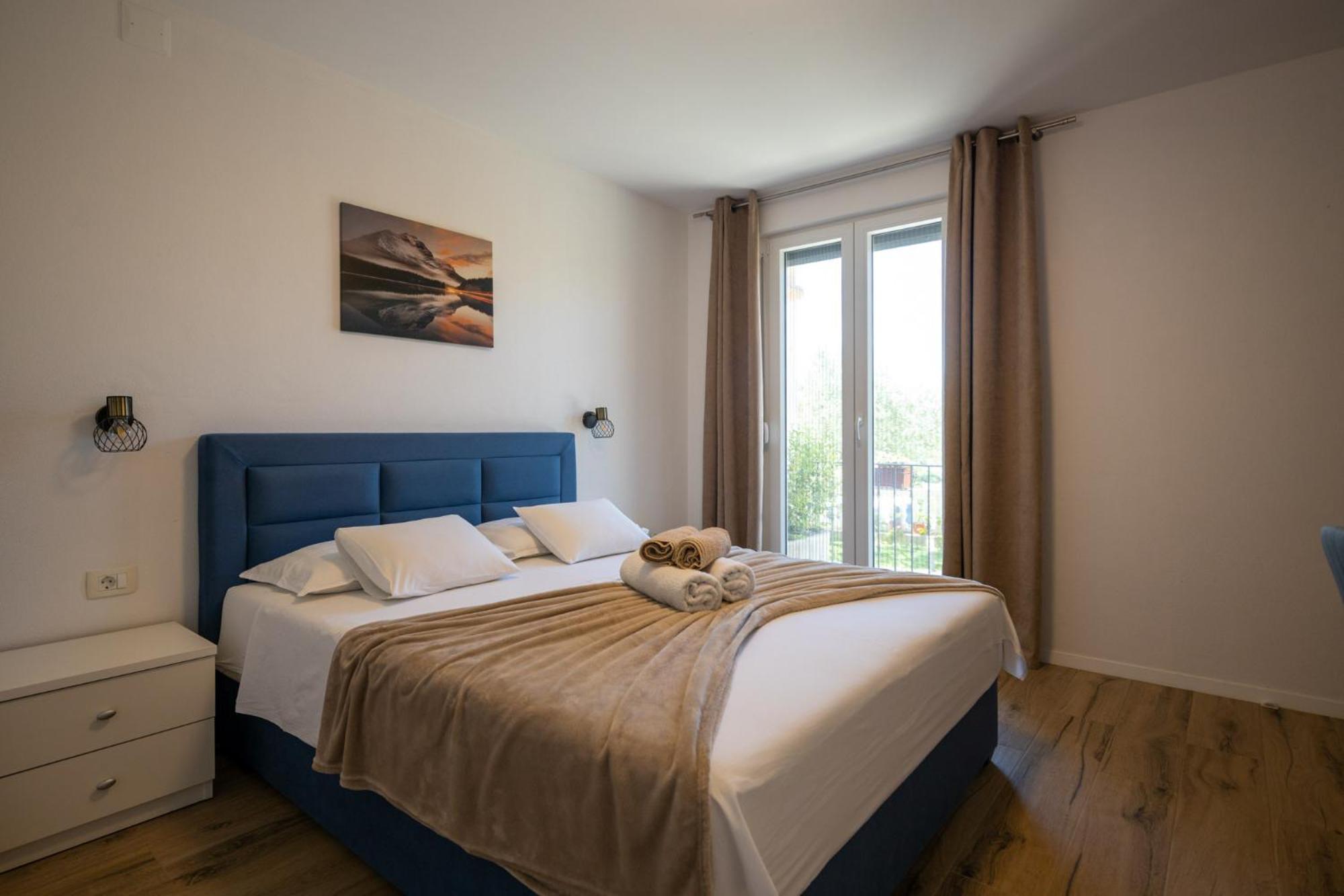 Apartment Iva Vrana  Luaran gambar